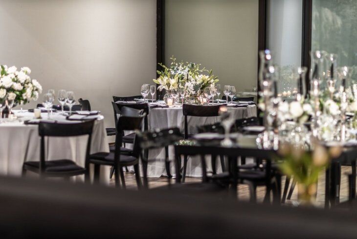 Comparativo estratégico: locação de copos e taças para eventos