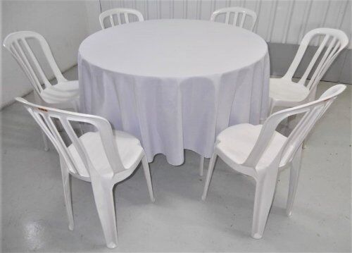 KIT MESA MDF 6 LUGARES REDONDA 1,20 Ø + 6 CADEIRAS BISTRÔ DE PLÁSTICO - BRANCA + TOALHA BRANCA 2,40 OXFORD