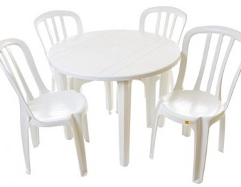 Mesa_Redonda_4cadeiras.jpg